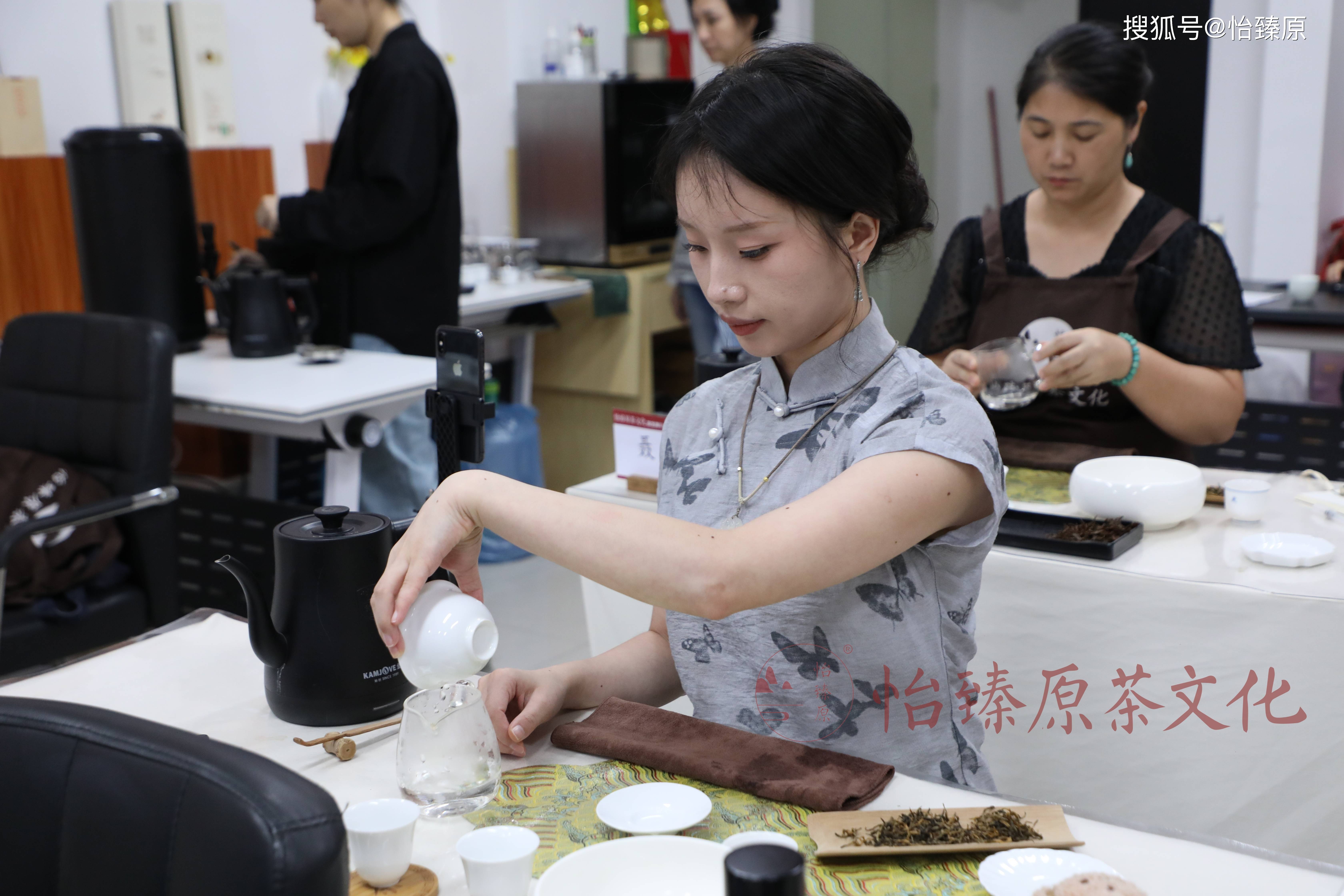 到底要不要考？这篇推文给你答案！凯发国际K82025年茶艺师证(图2)